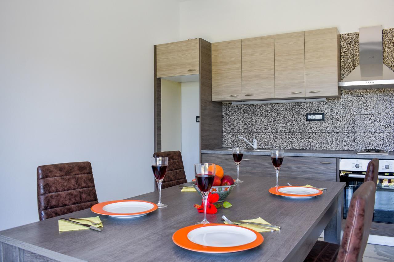 Katsaros Luxury Apts 5Min Walk To Beach Διαμέρισμα Τσιλιβί Εξωτερικό φωτογραφία