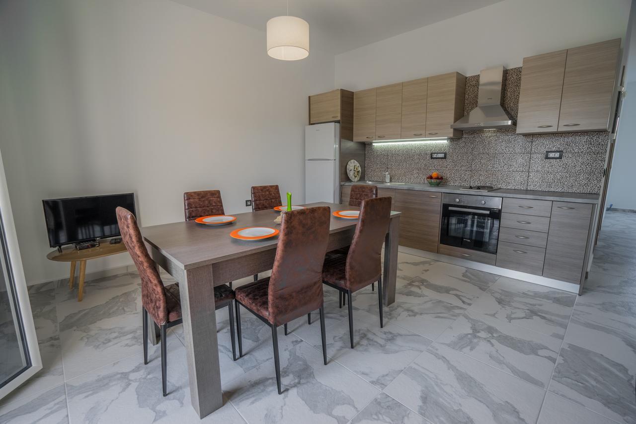 Katsaros Luxury Apts 5Min Walk To Beach Διαμέρισμα Τσιλιβί Εξωτερικό φωτογραφία