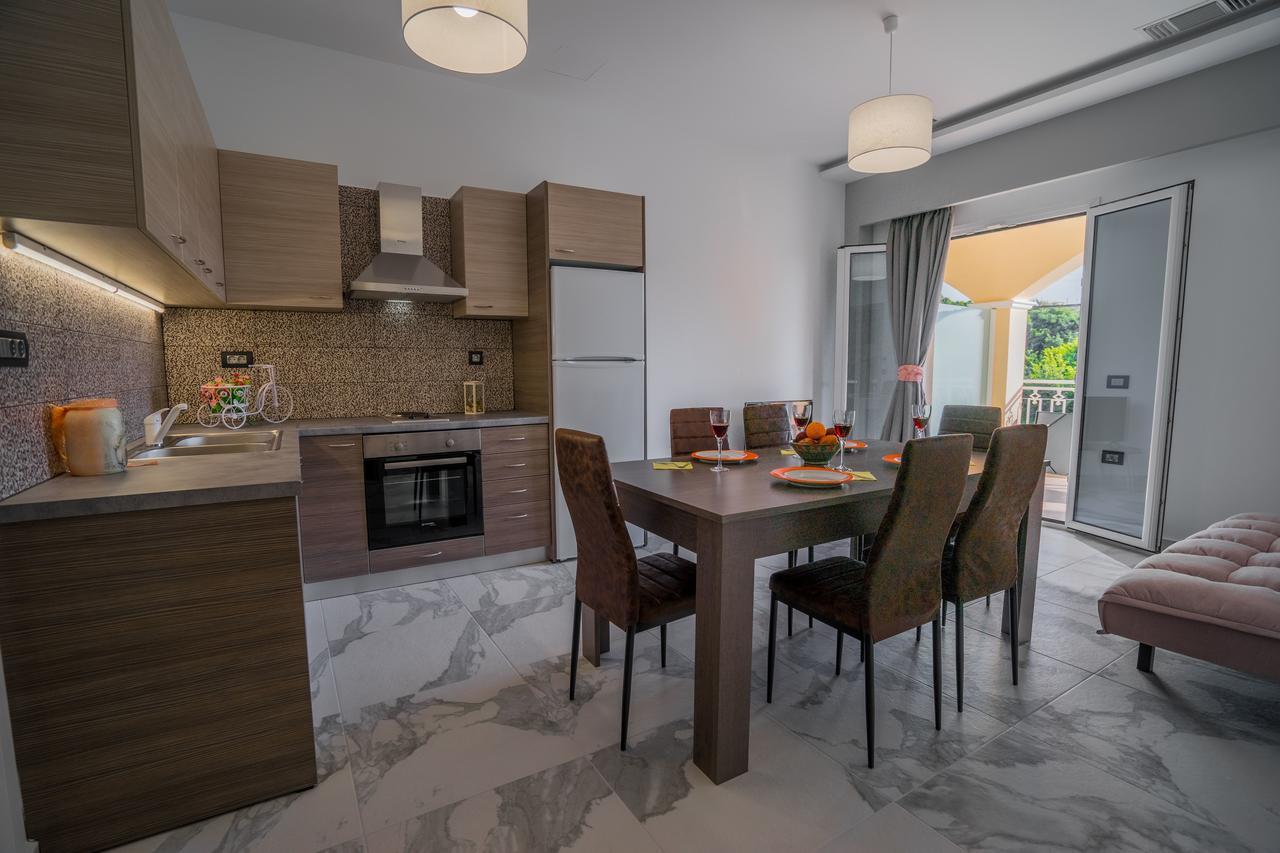 Katsaros Luxury Apts 5Min Walk To Beach Διαμέρισμα Τσιλιβί Εξωτερικό φωτογραφία